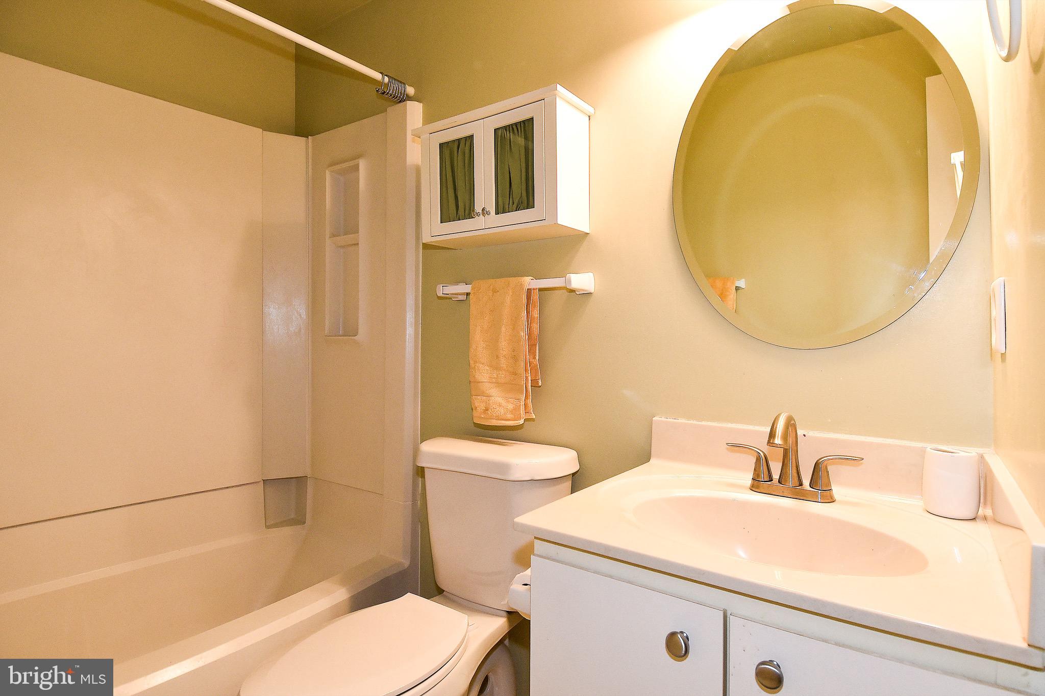 GEORGIAN HAMLET - Residential