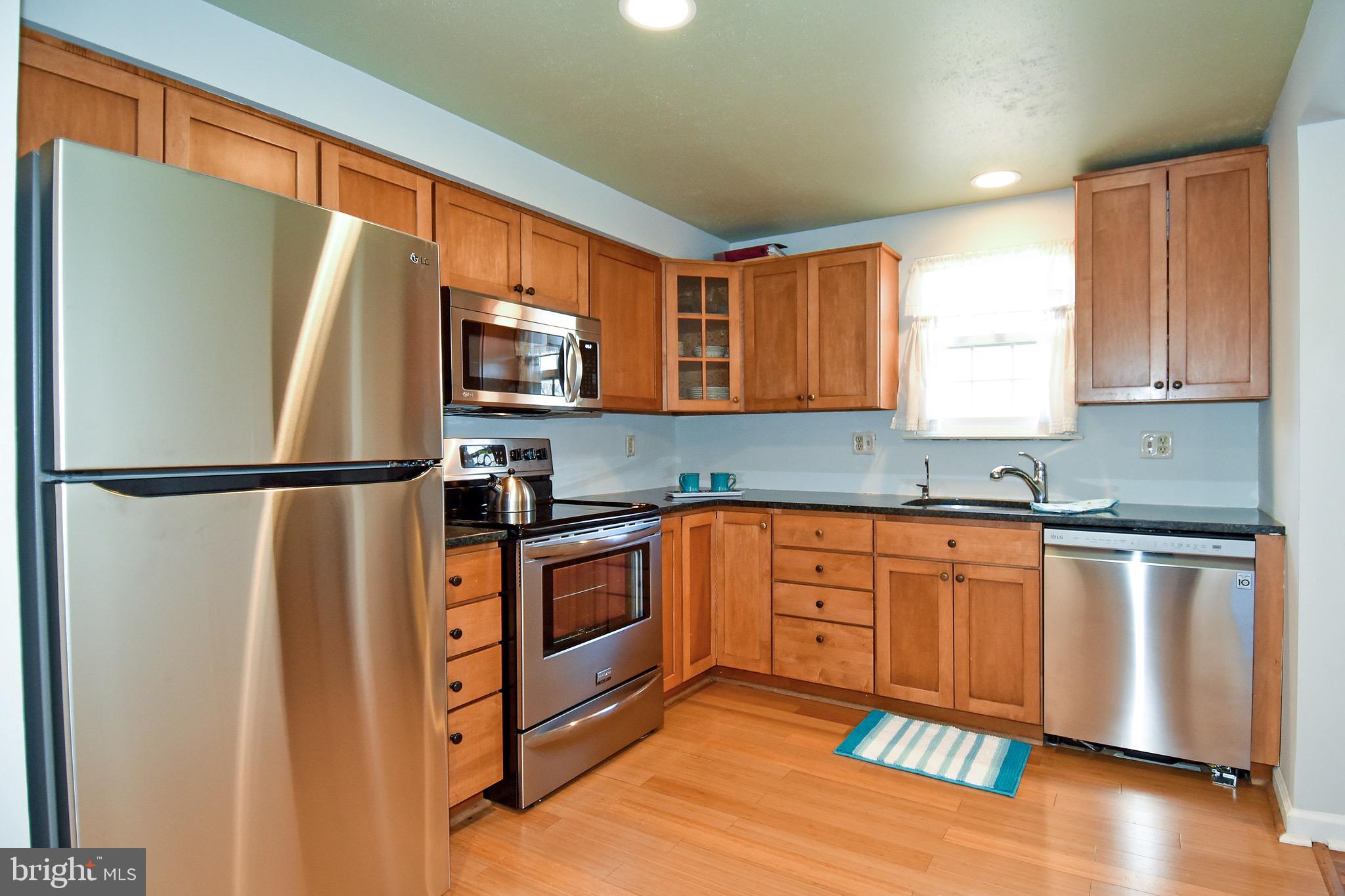 GEORGIAN HAMLET - Residential