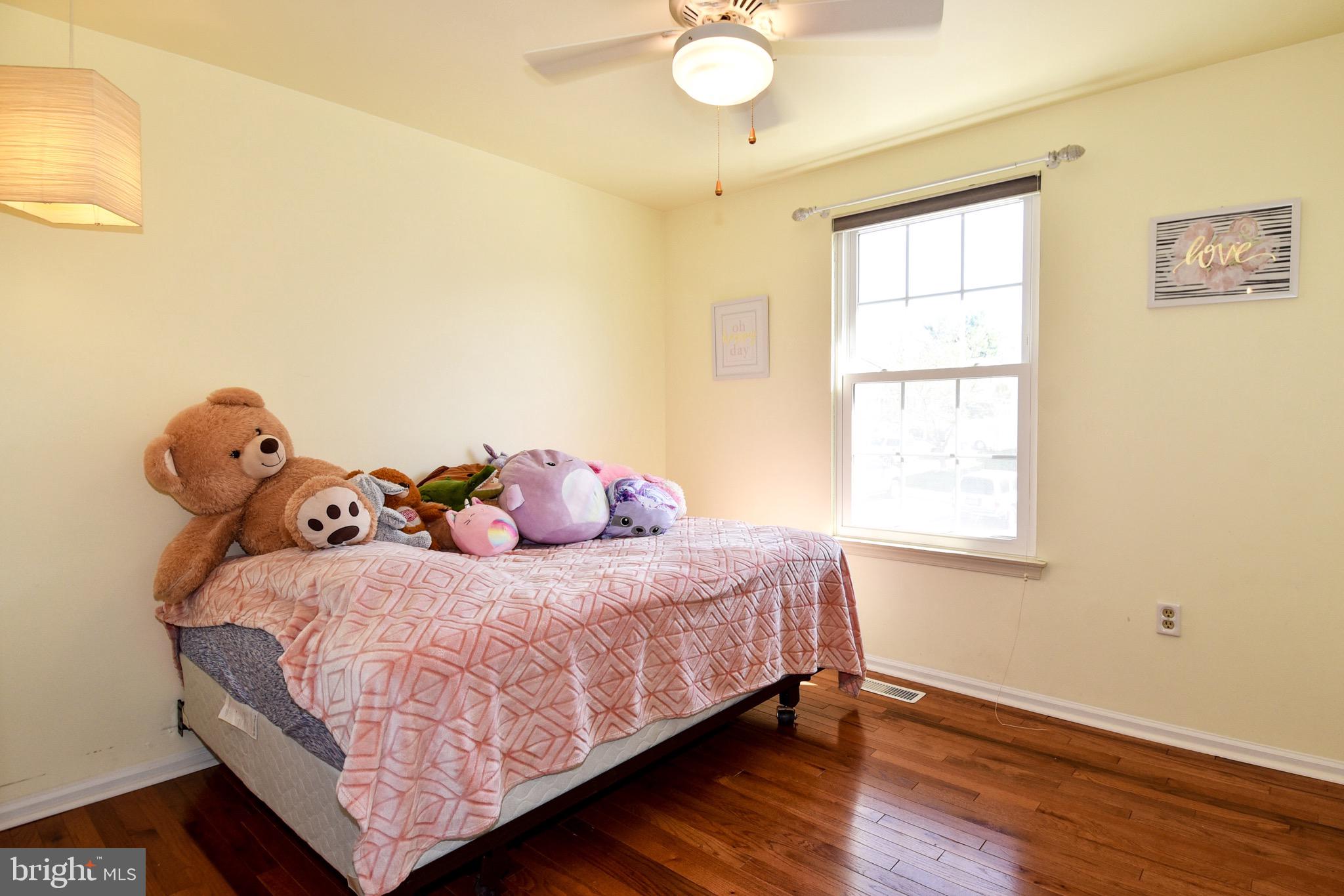 GEORGIAN HAMLET - Residential