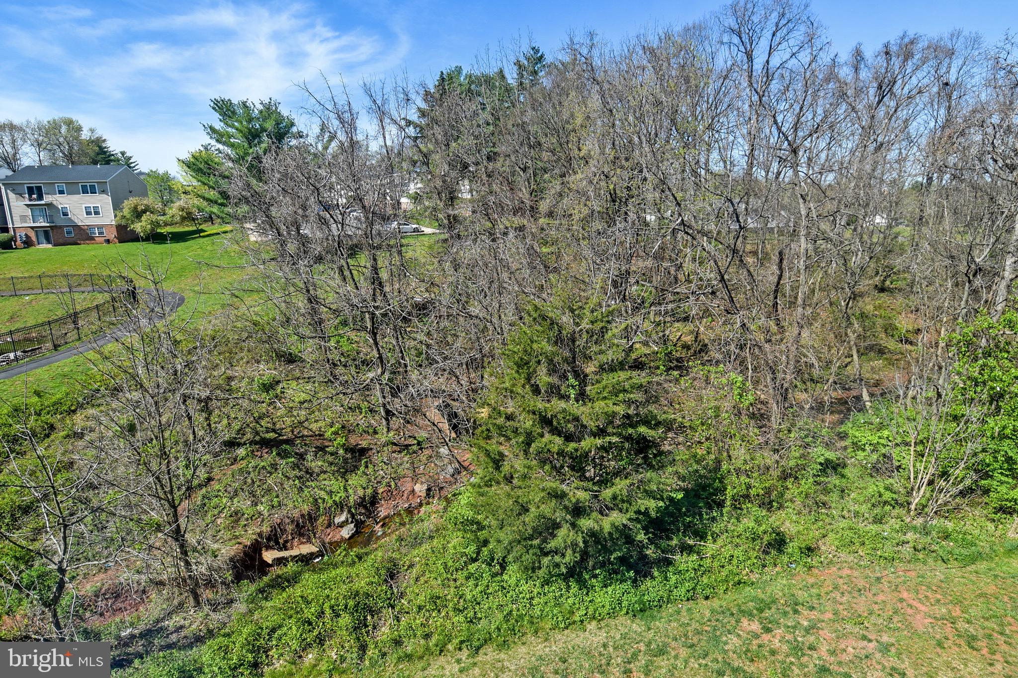 GEORGIAN HAMLET - Residential