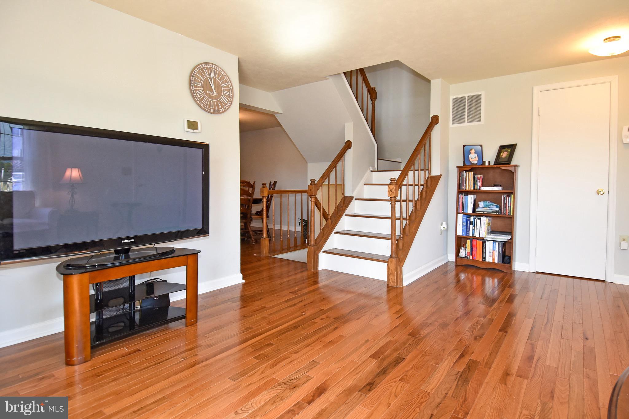 GEORGIAN HAMLET - Residential