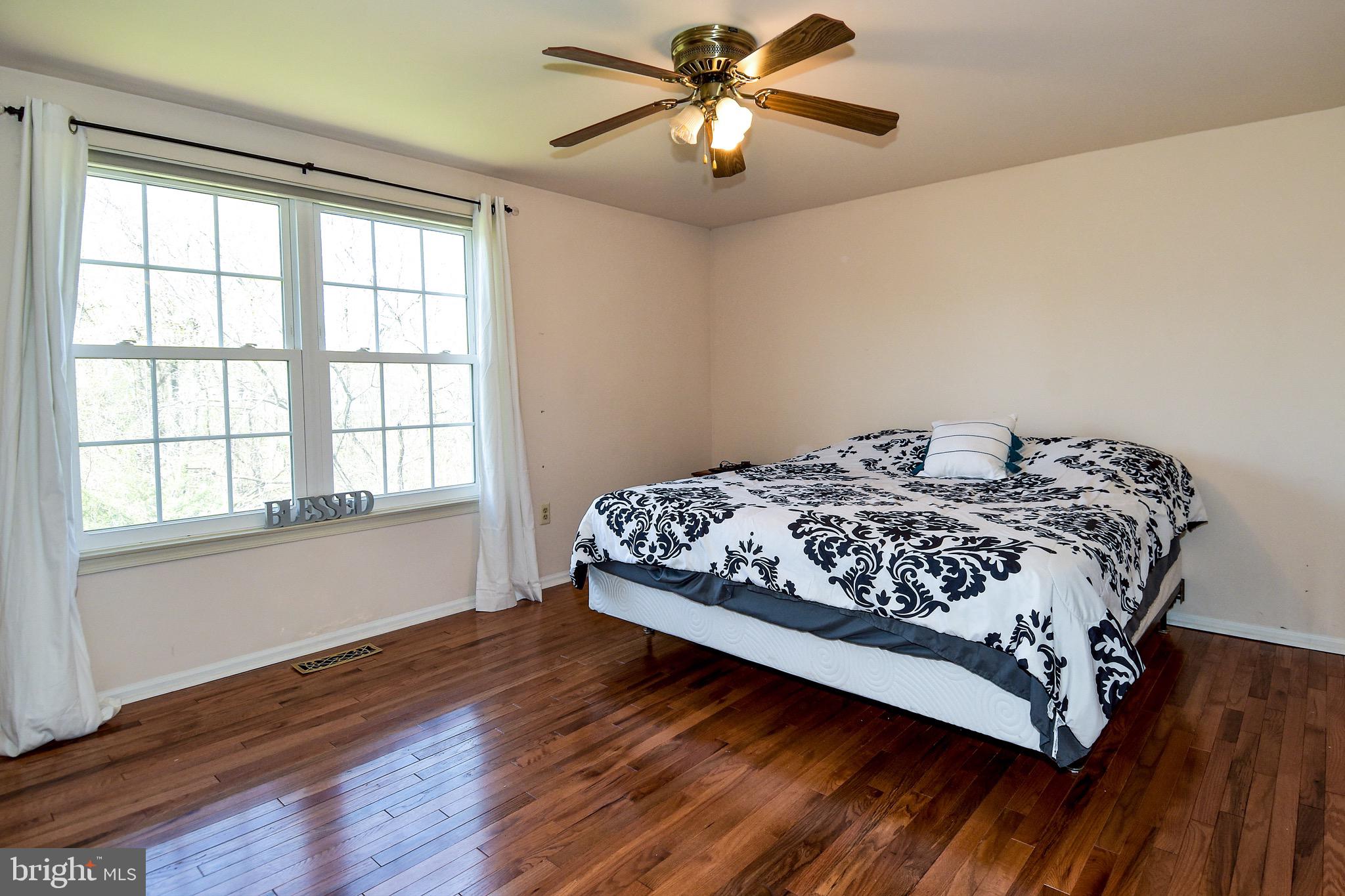 GEORGIAN HAMLET - Residential