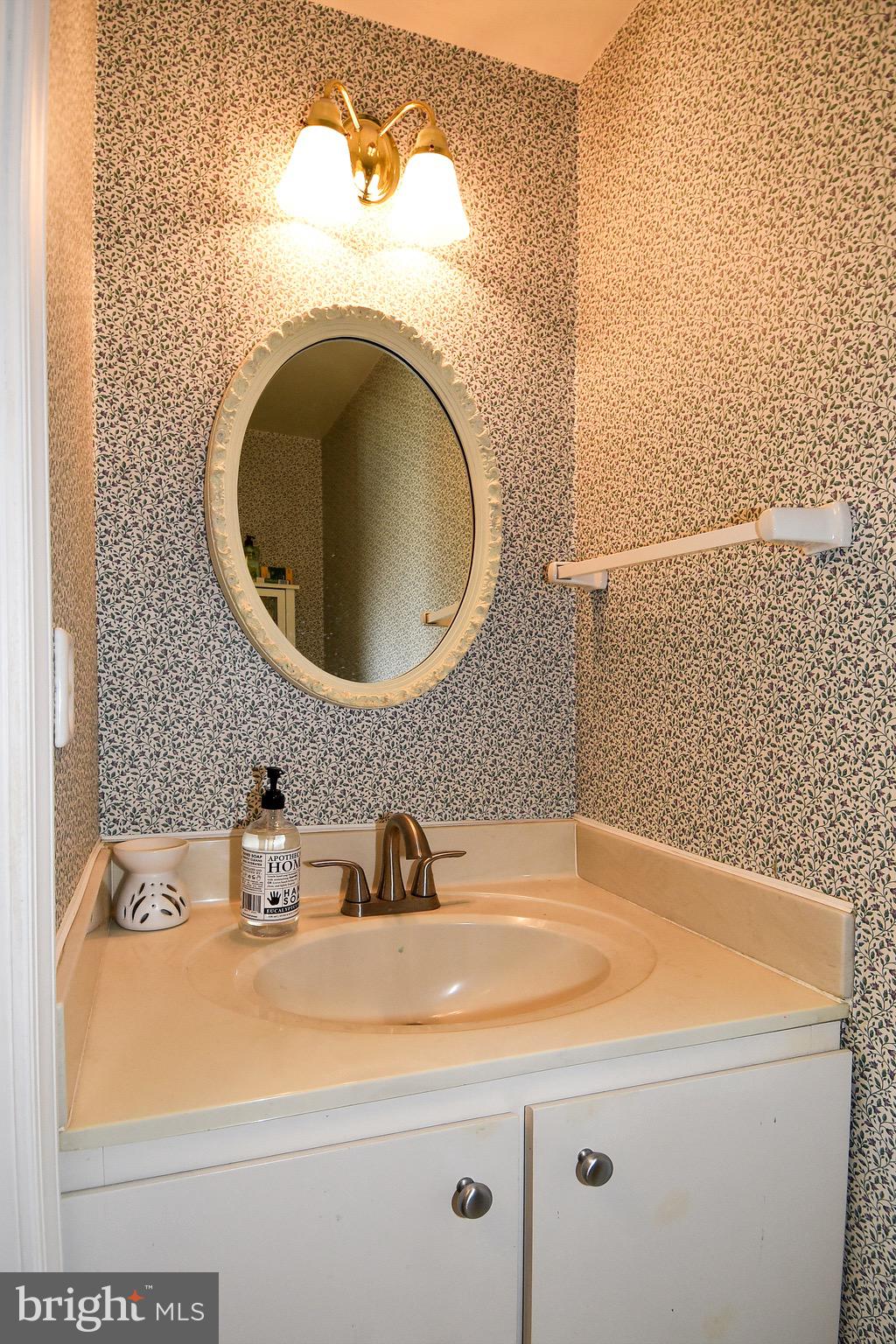 GEORGIAN HAMLET - Residential