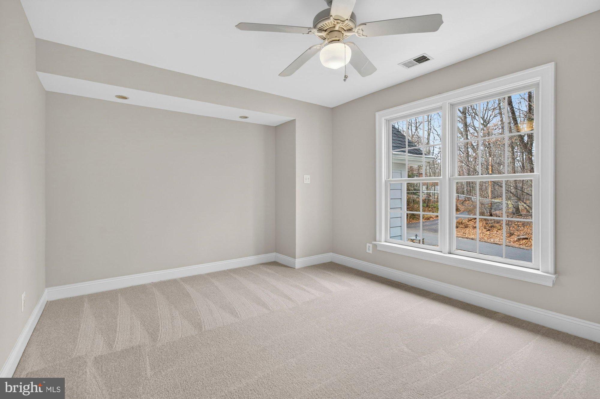 PERZEL MARIE - Residential