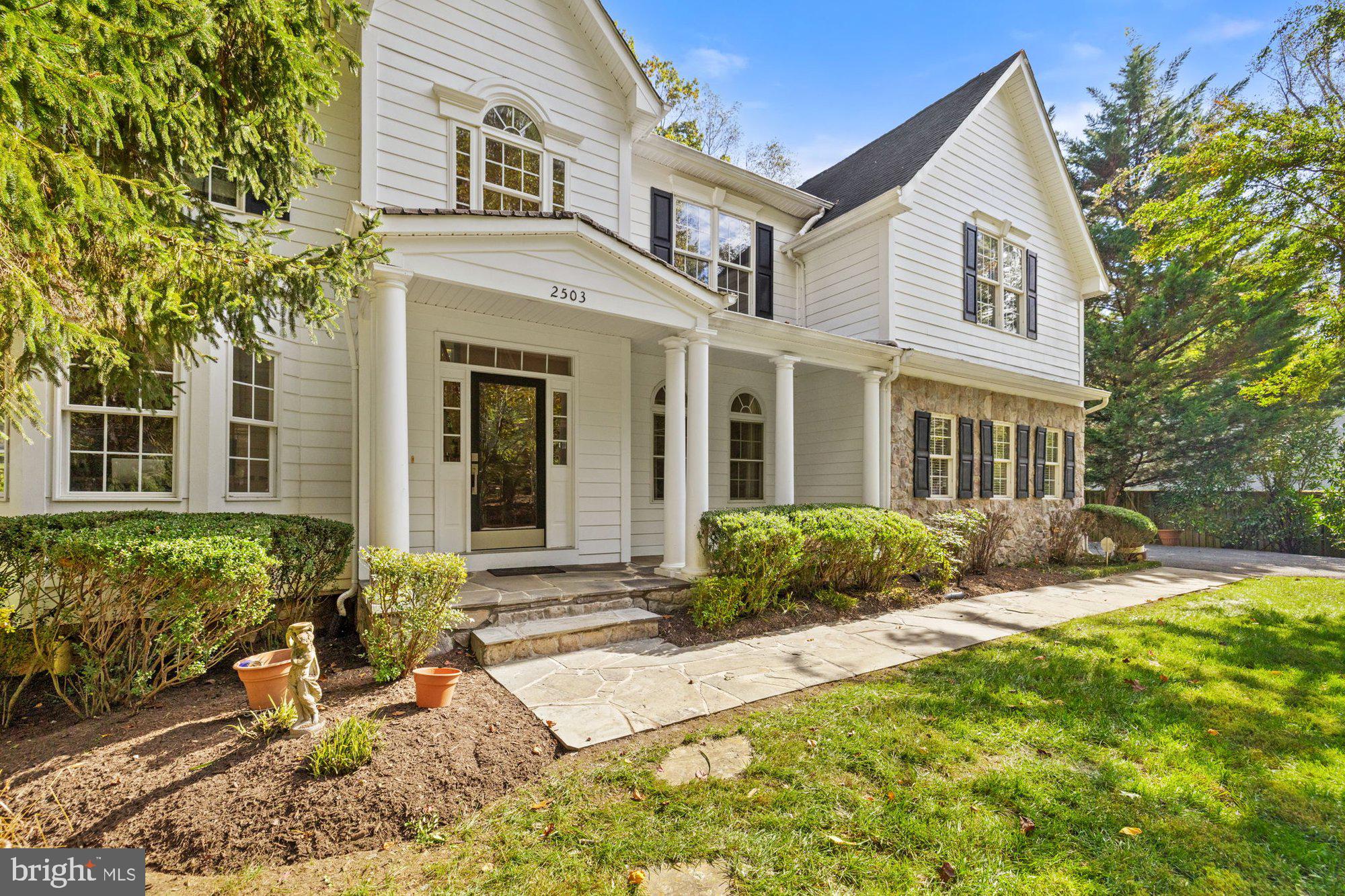 PERZEL MARIE - Residential