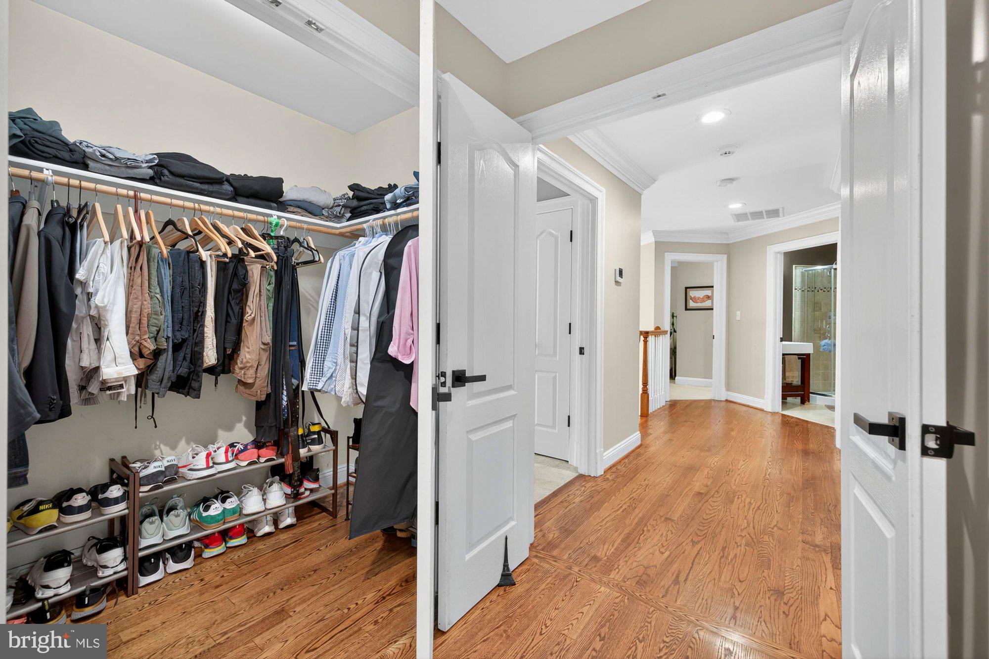 PERZEL MARIE - Residential