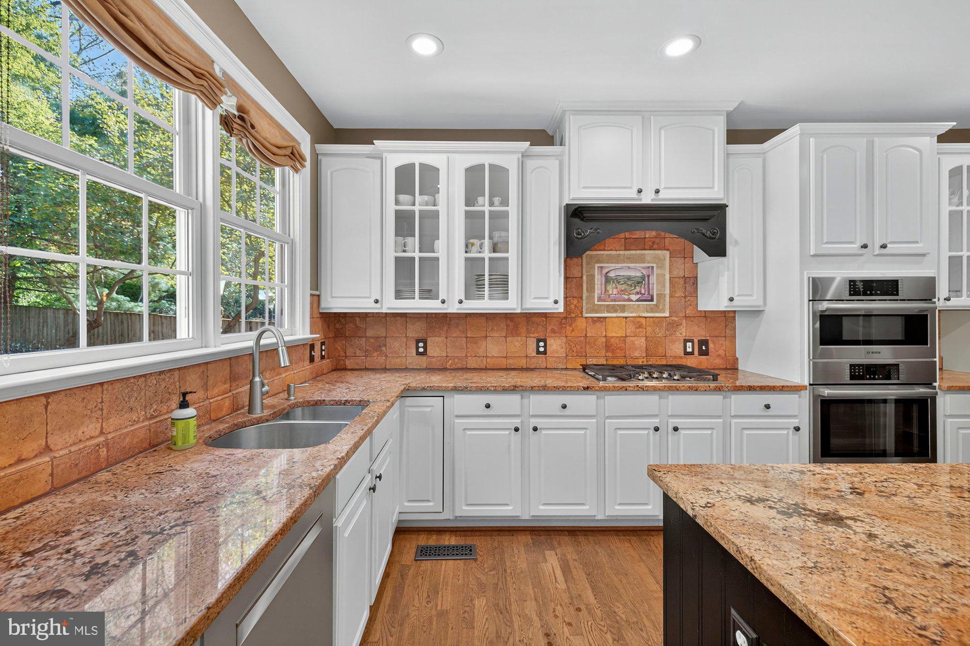 PERZEL MARIE - Residential