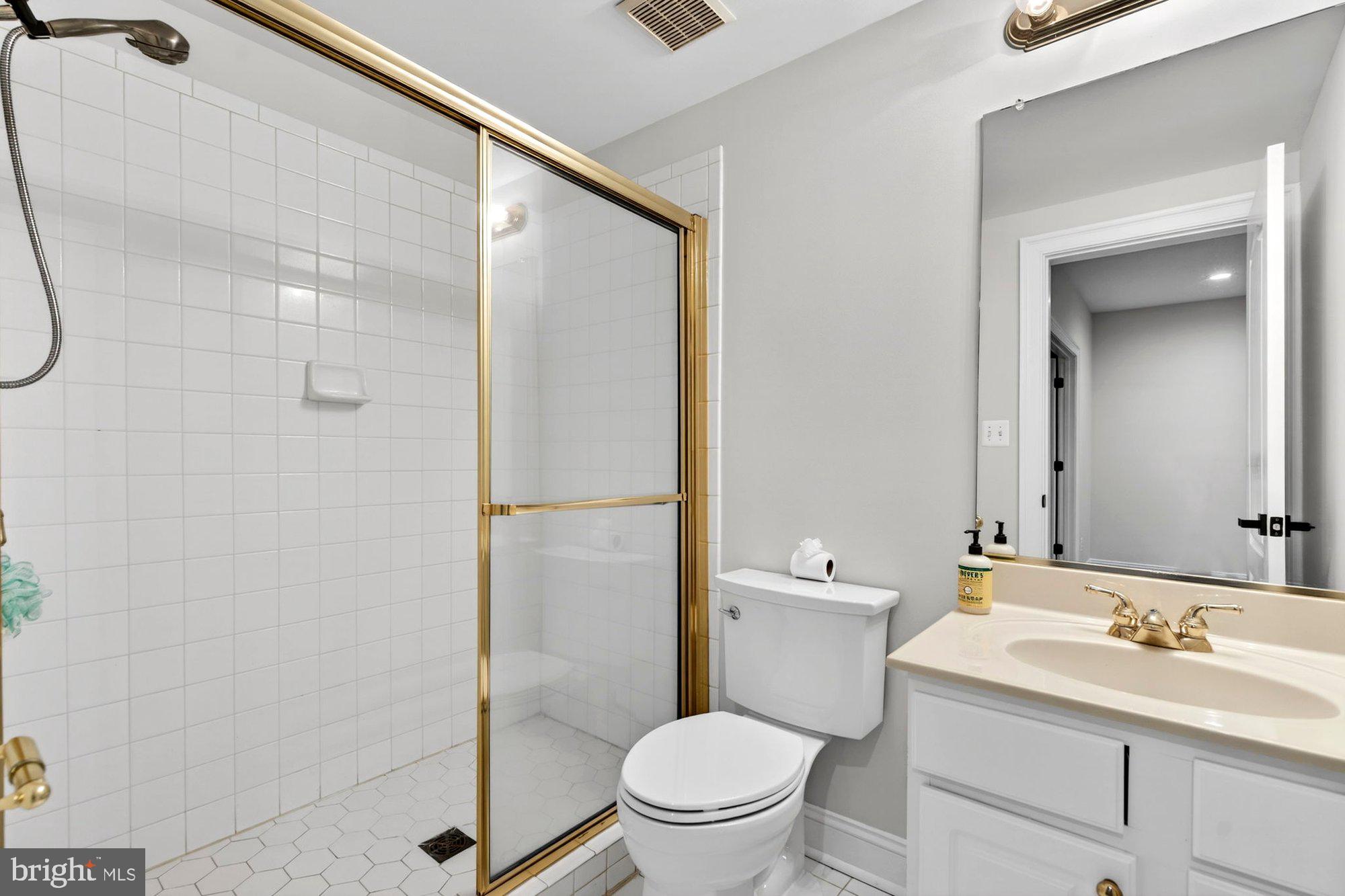 PERZEL MARIE - Residential