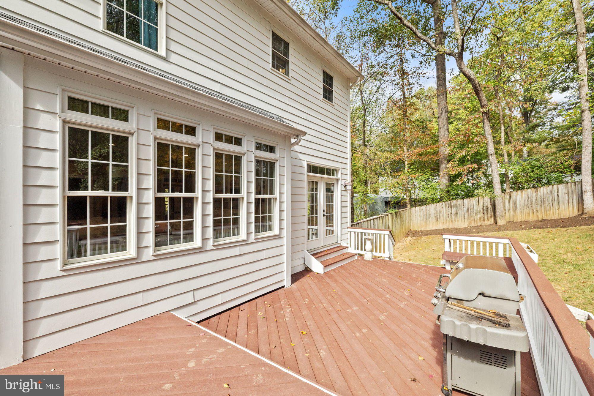 PERZEL MARIE - Residential