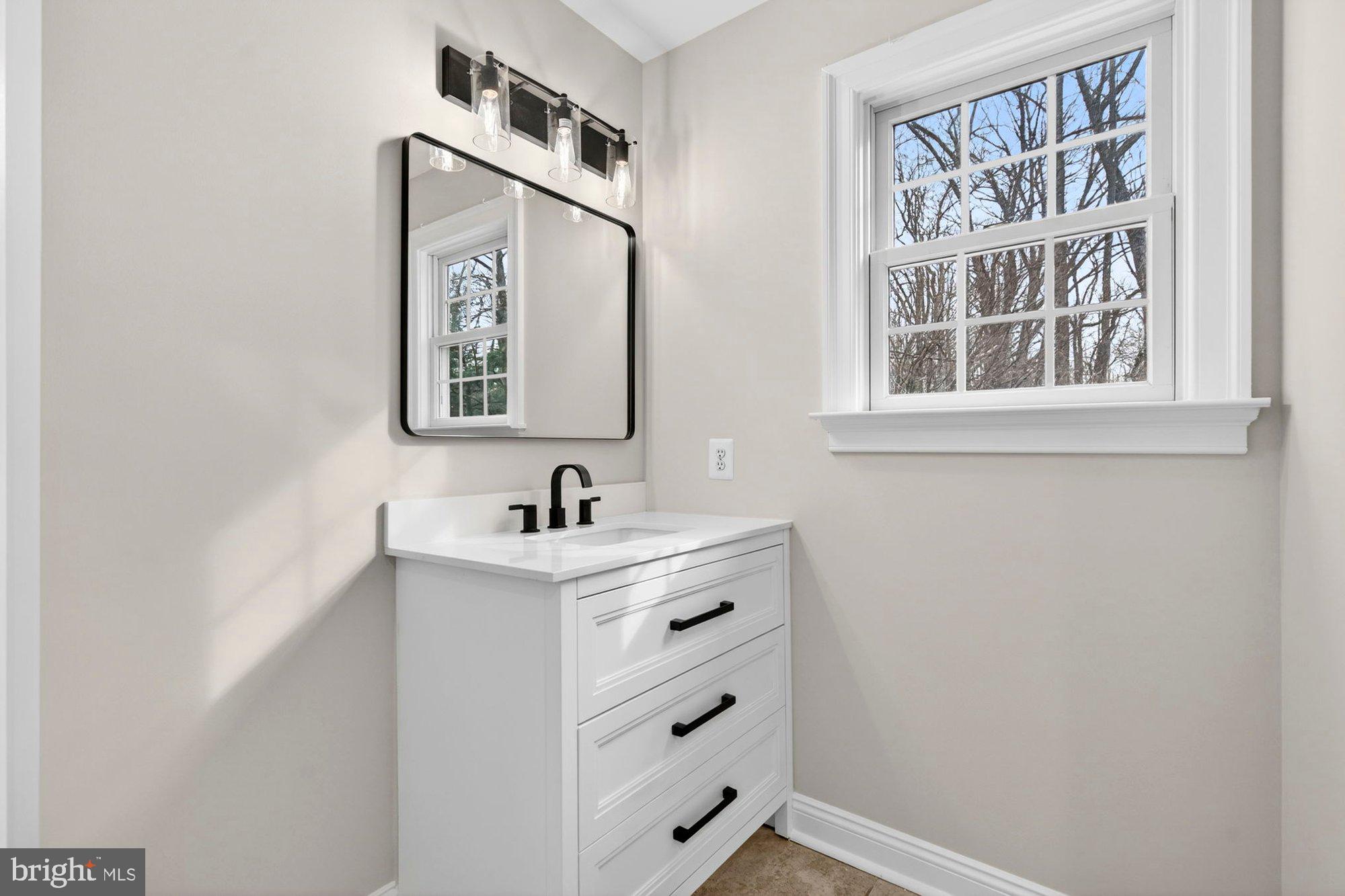 PERZEL MARIE - Residential