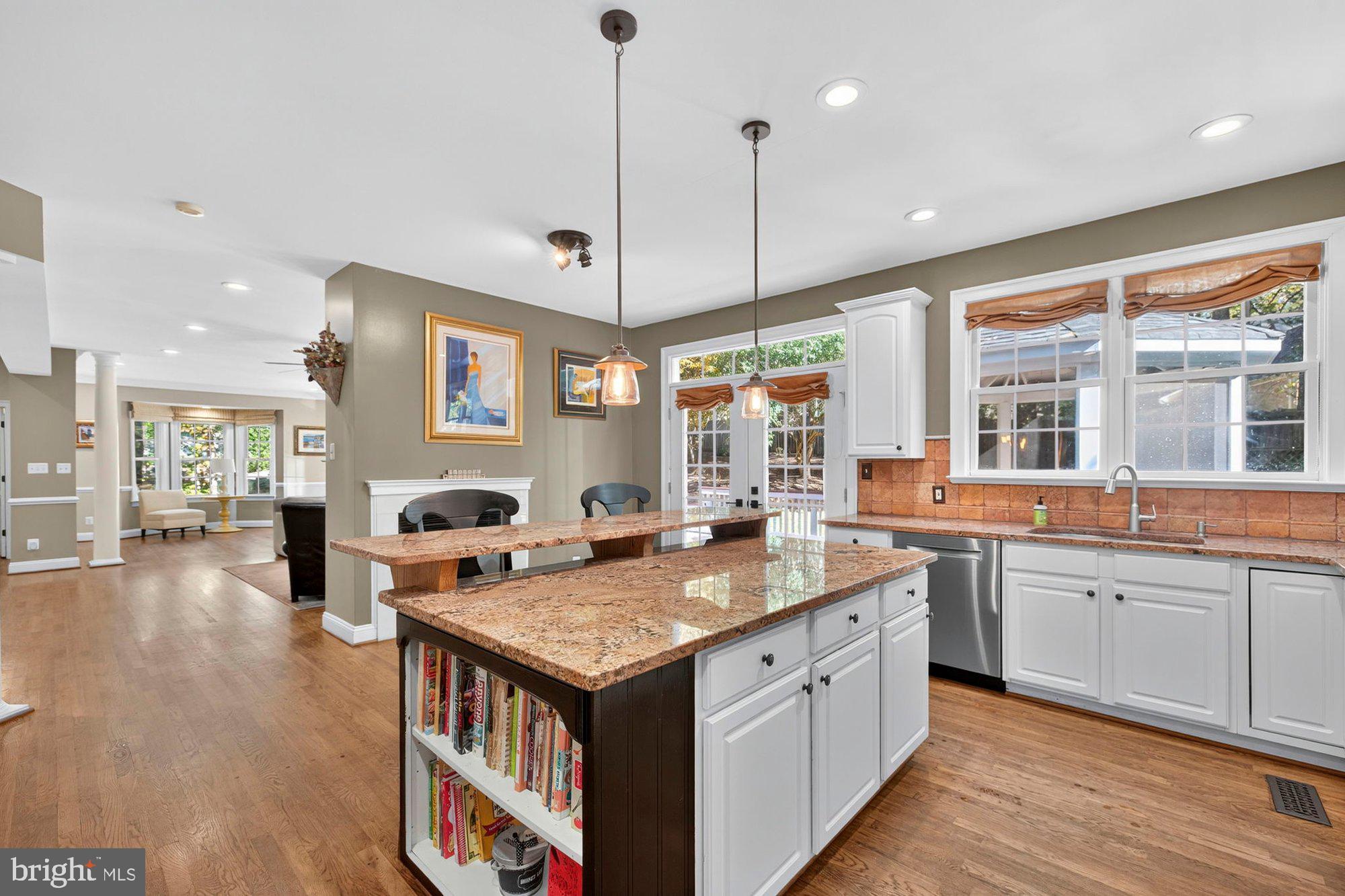 PERZEL MARIE - Residential