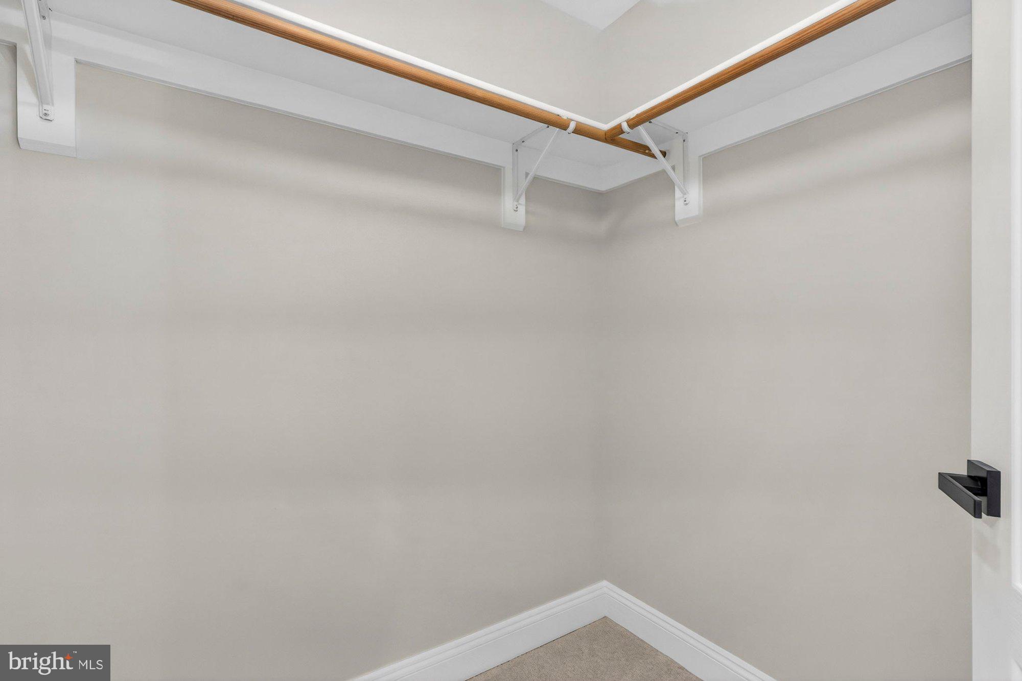 PERZEL MARIE - Residential