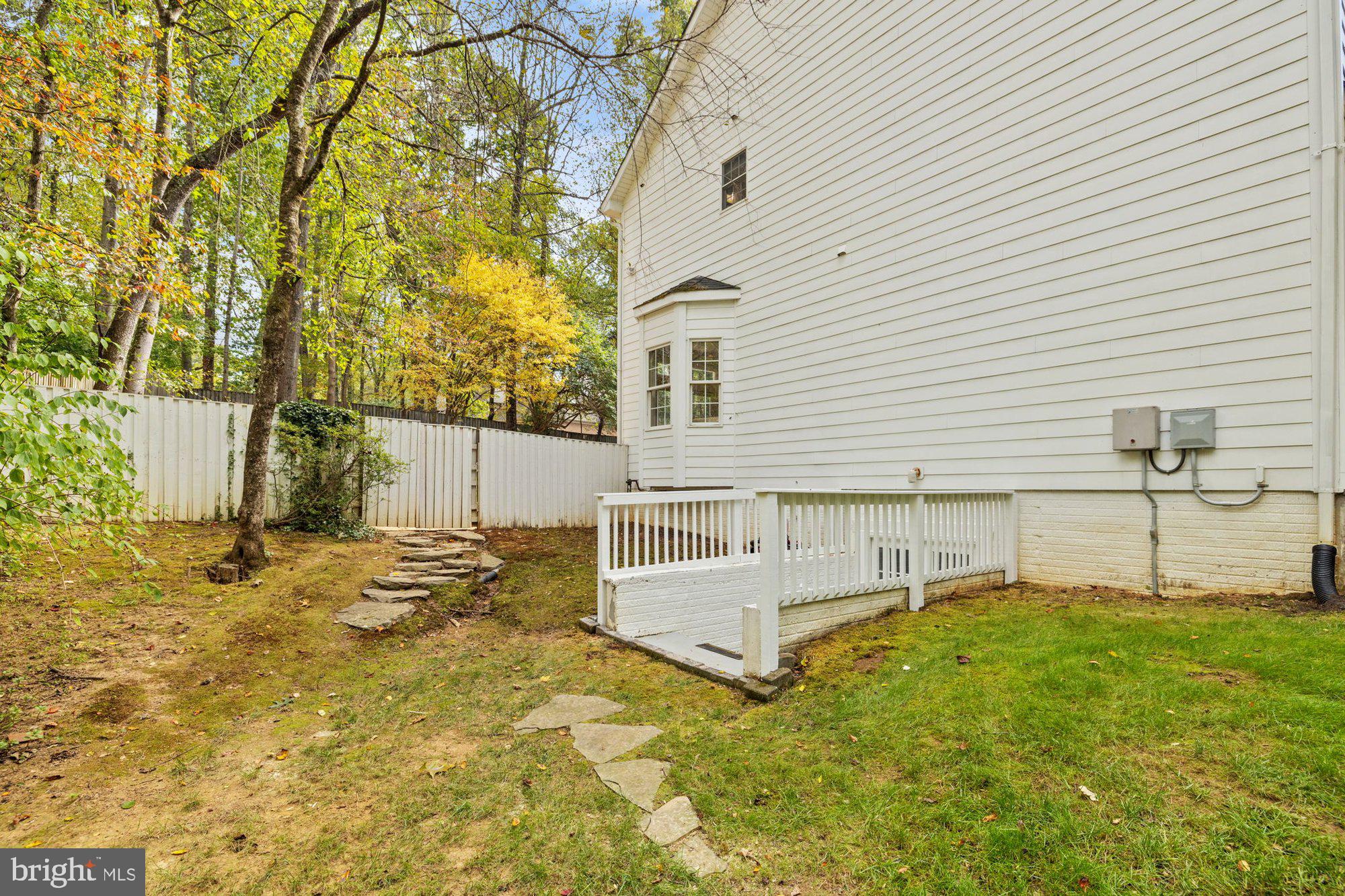 PERZEL MARIE - Residential