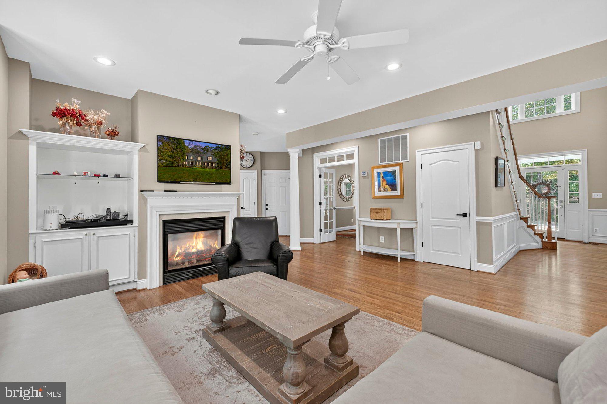 PERZEL MARIE - Residential