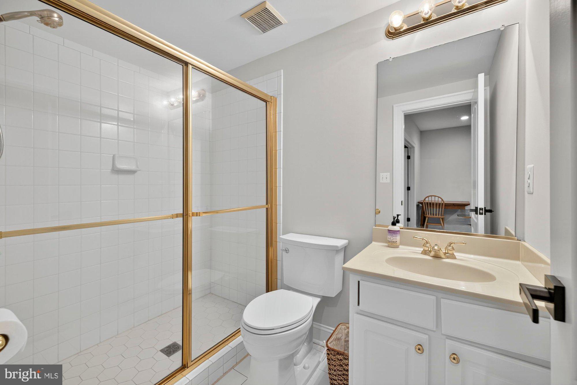 PERZEL MARIE - Residential