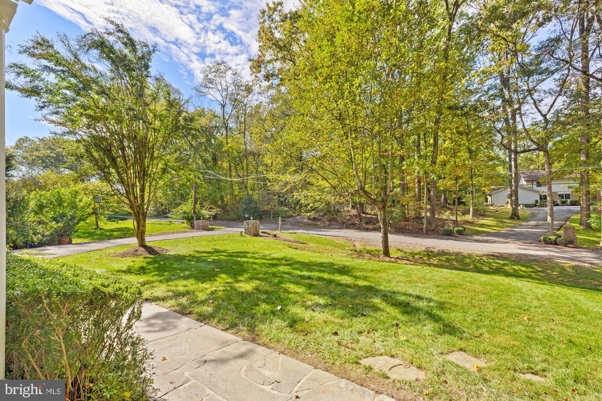 PERZEL MARIE - Residential