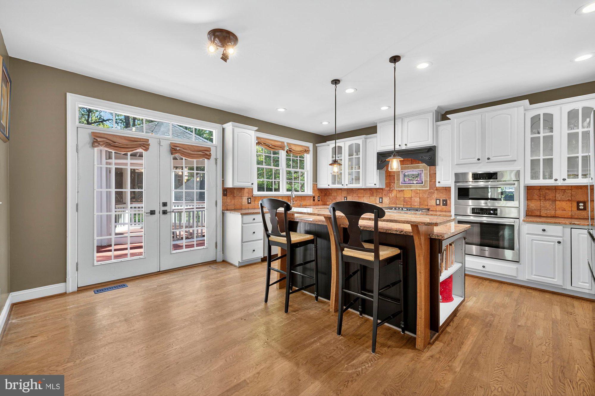 PERZEL MARIE - Residential