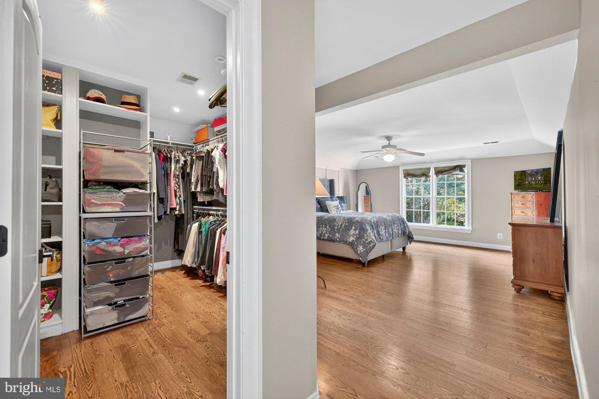 PERZEL MARIE - Residential