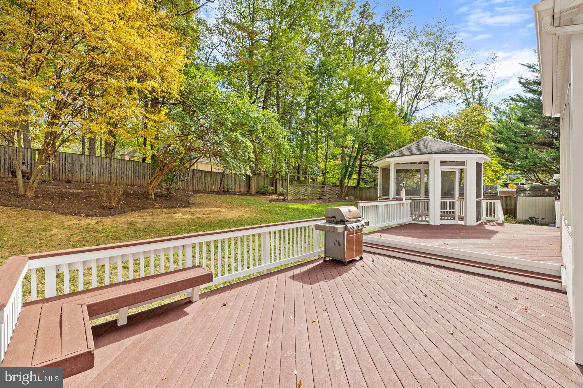 PERZEL MARIE - Residential