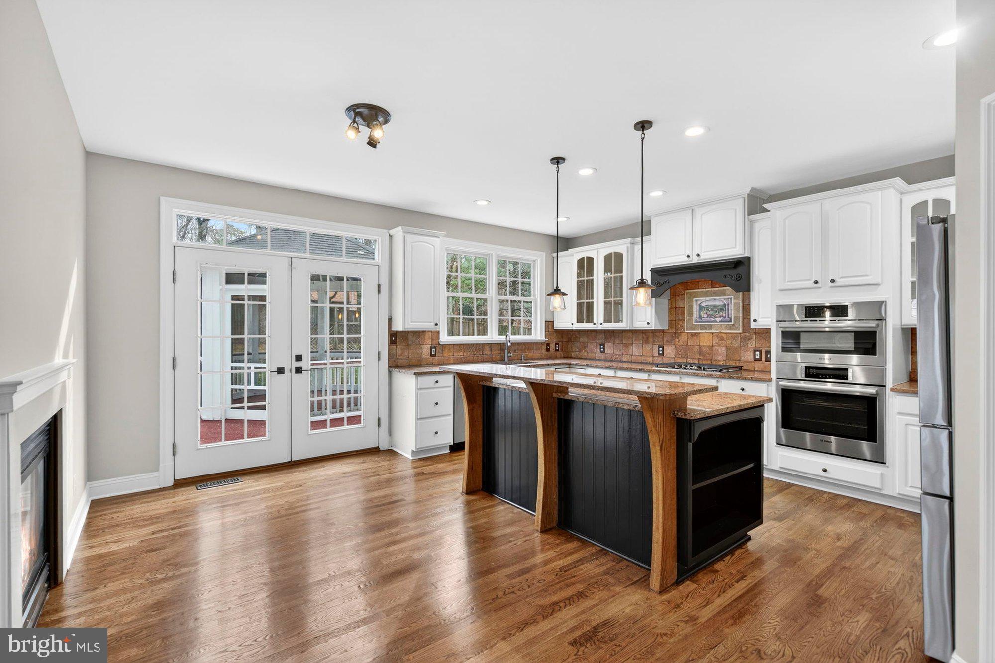 PERZEL MARIE - Residential