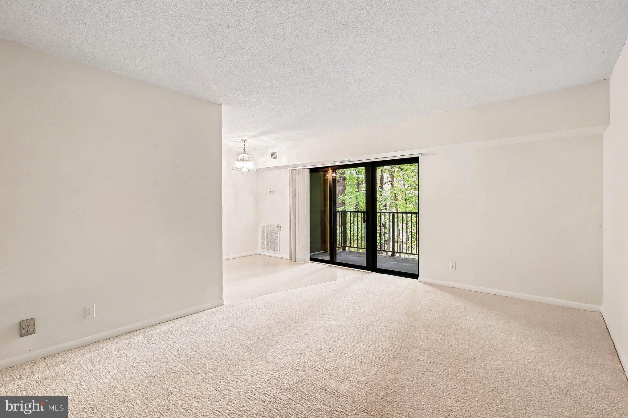 2247 CASTLE ROCK SQUARE 12C