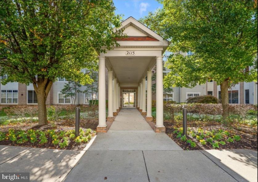 WAVERLY WOODS - Residential Lease