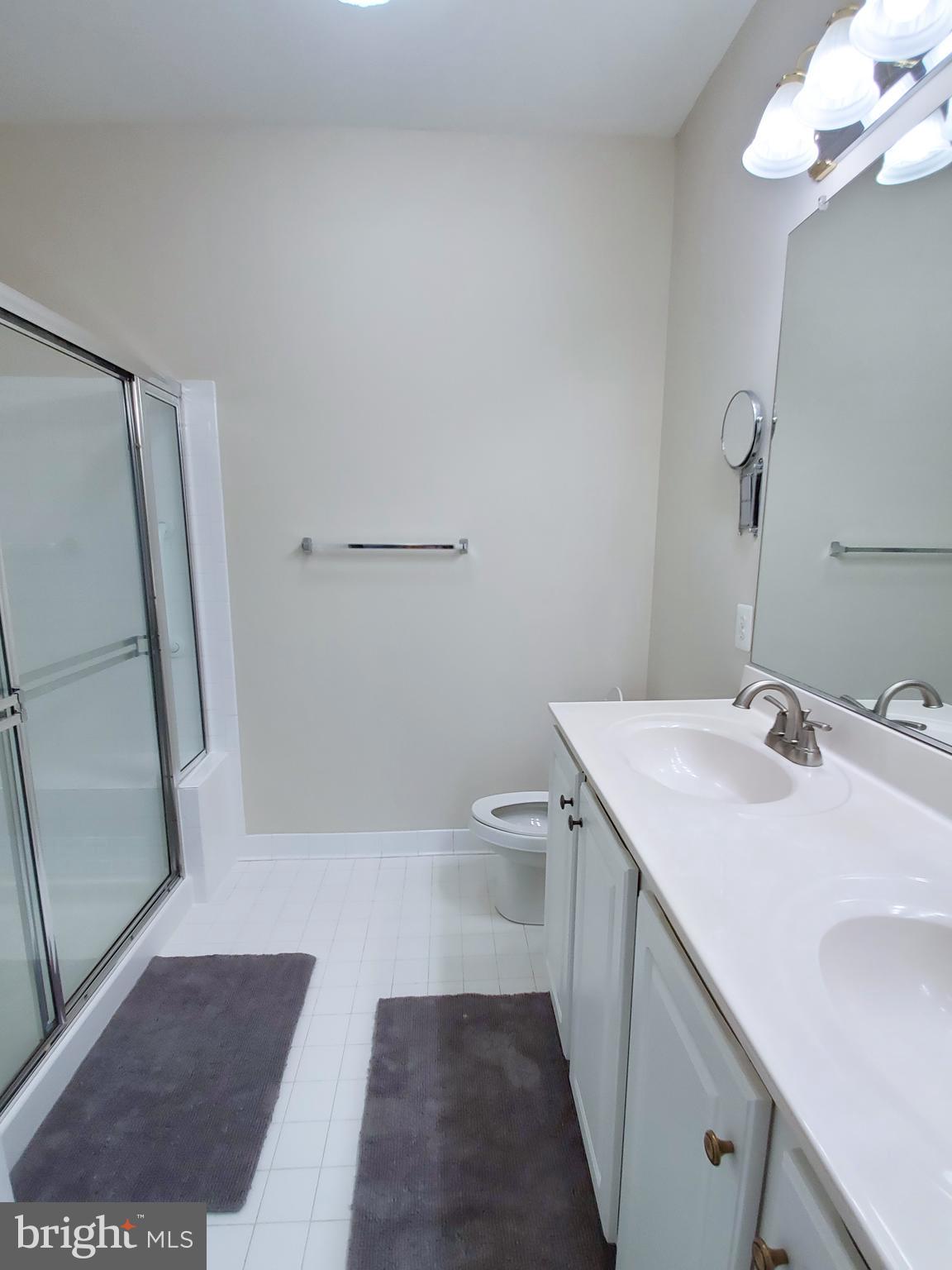 WAVERLY WOODS - Residential Lease