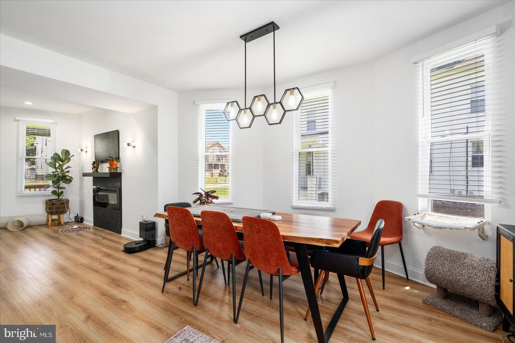 CENTRAL FOREST PARK - Residential