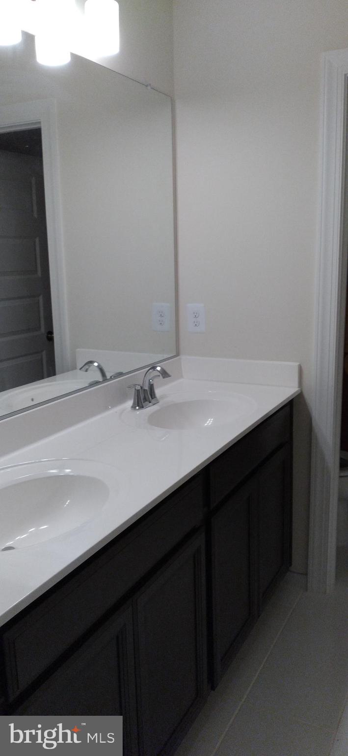 VILLAGES OF SAVANNAH - Residential