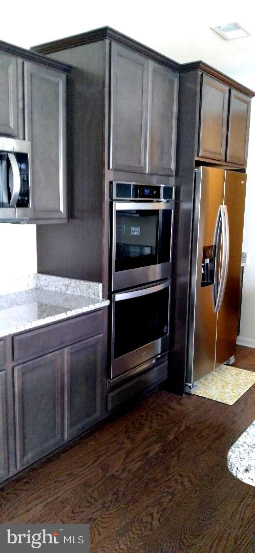 VILLAGES OF SAVANNAH - Residential