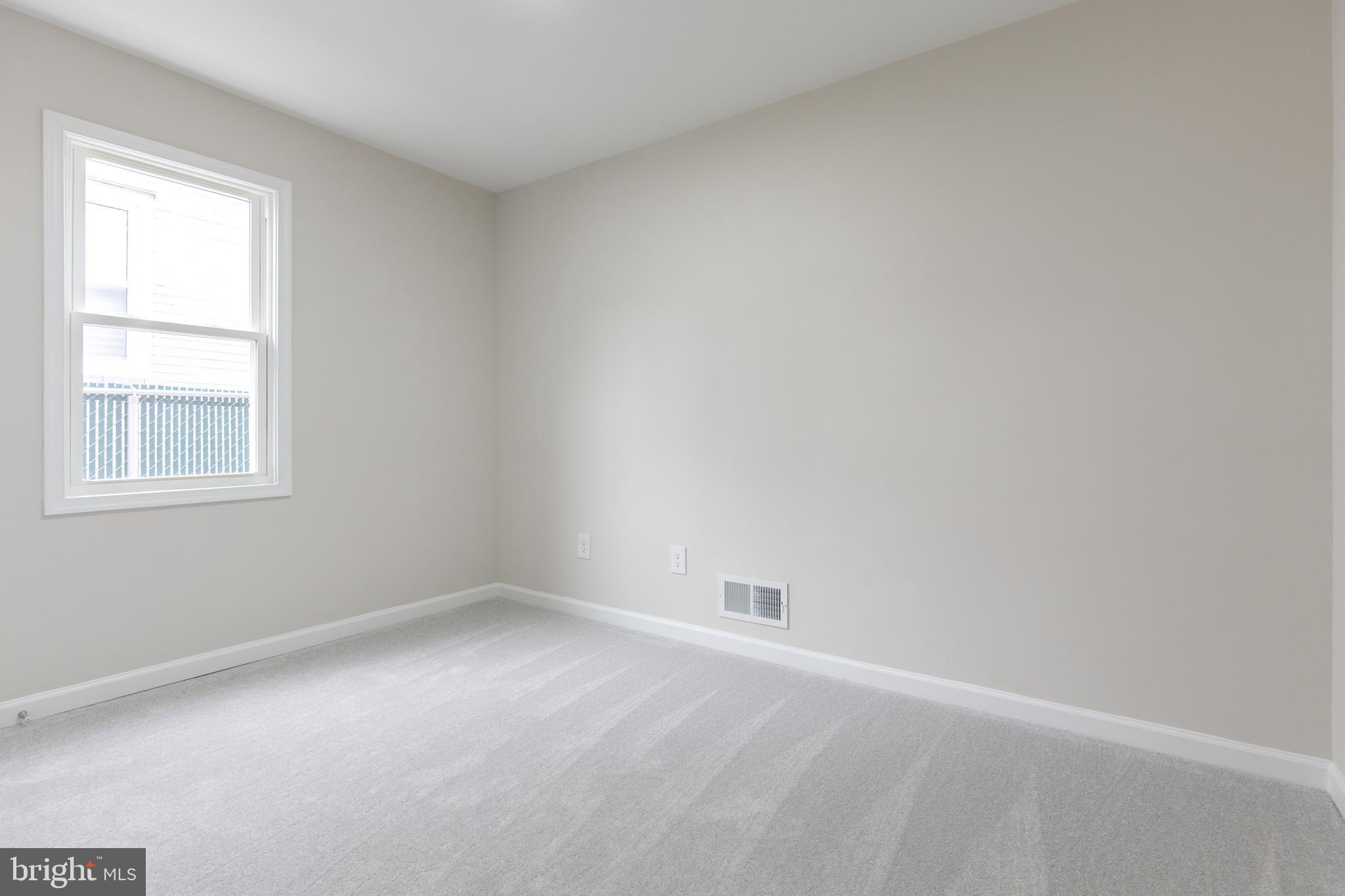 CAPITOL HEIGHTS - Residential