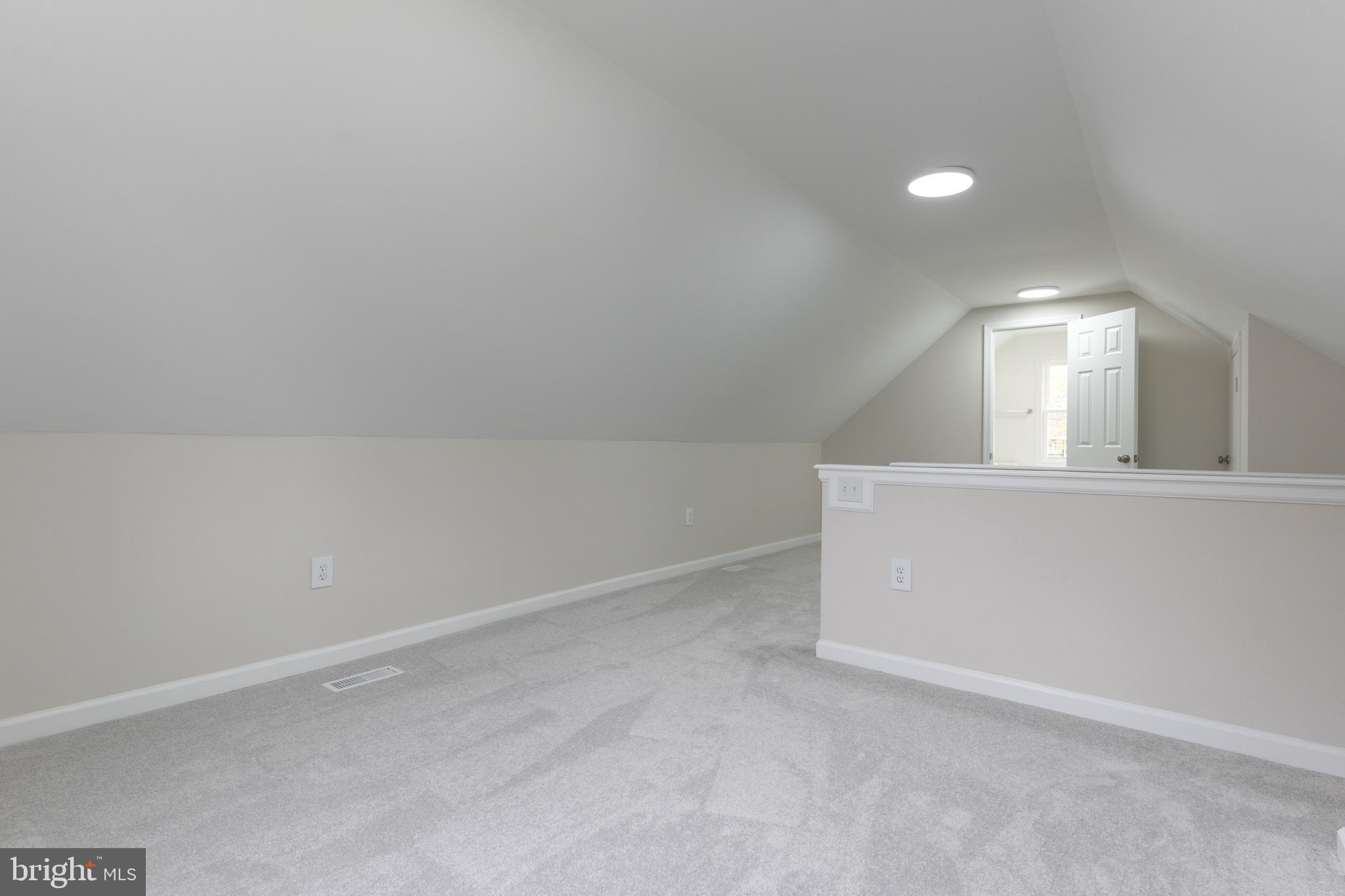 CAPITOL HEIGHTS - Residential