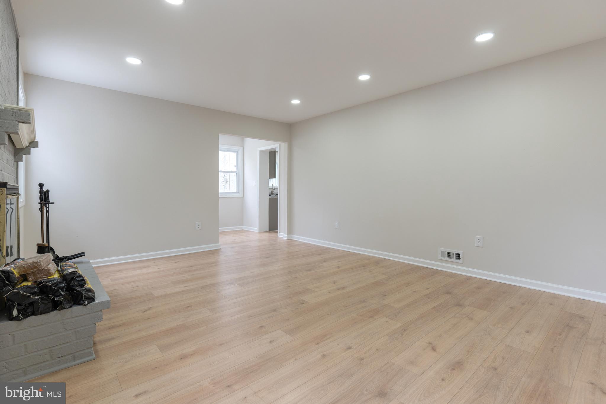 CAPITOL HEIGHTS - Residential