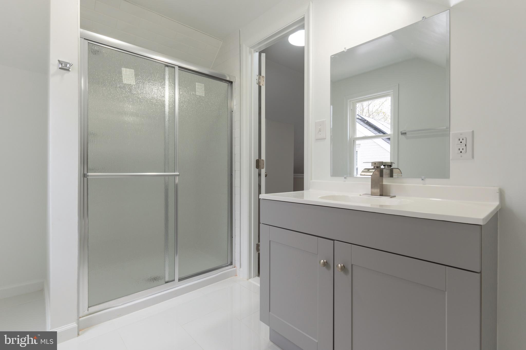 CAPITOL HEIGHTS - Residential