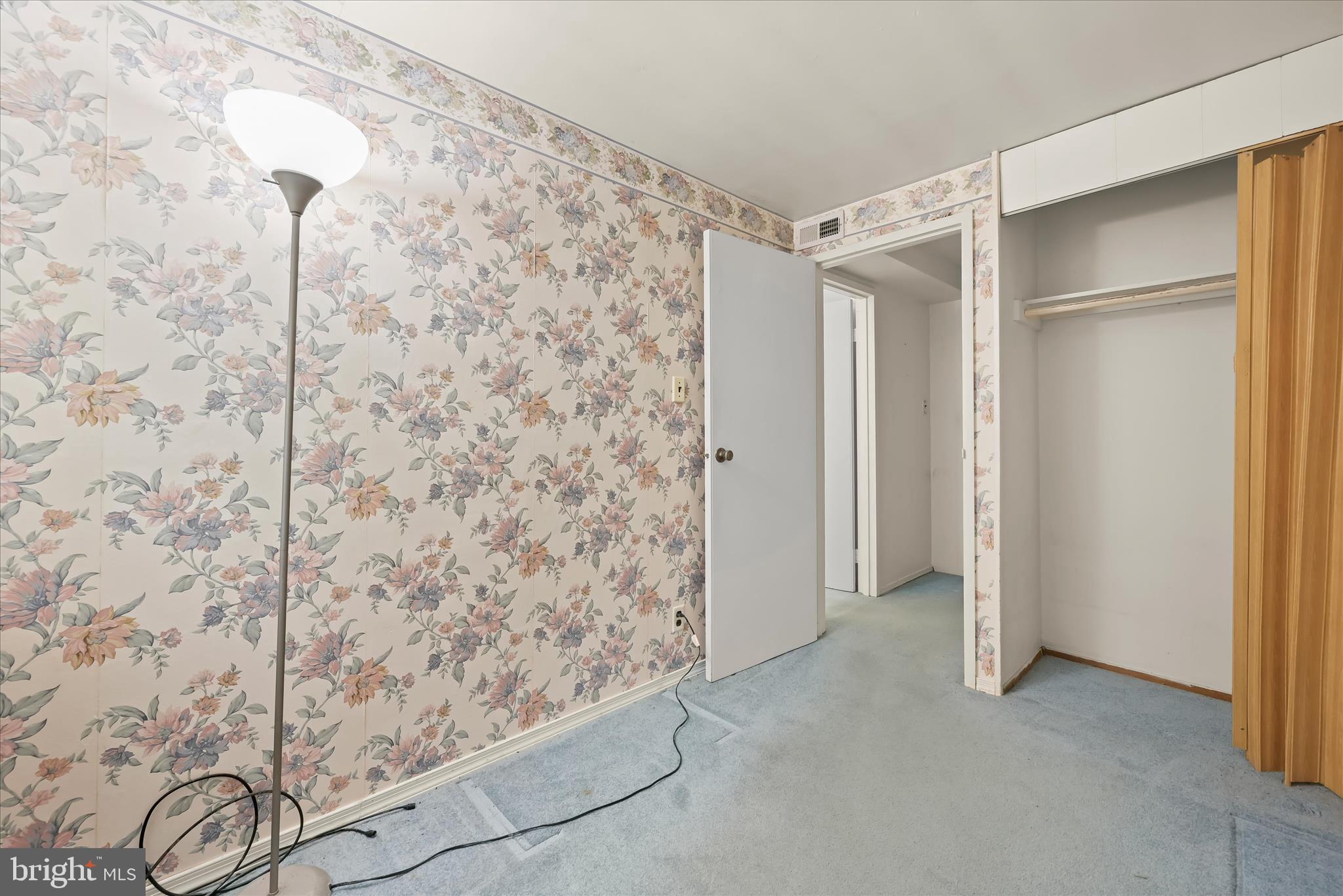 RIVERVIEW - Residential