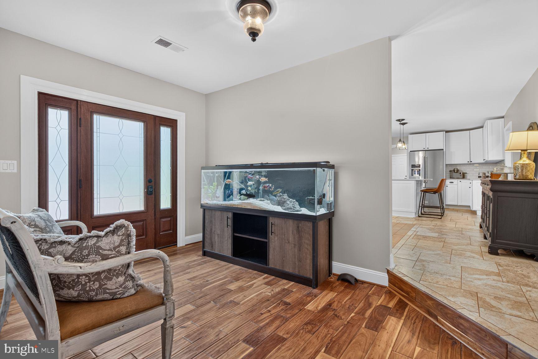 6273 OCCOQUAN FOREST DRIVE