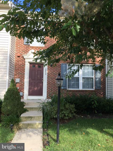 LAKELAND PLACE - Residential