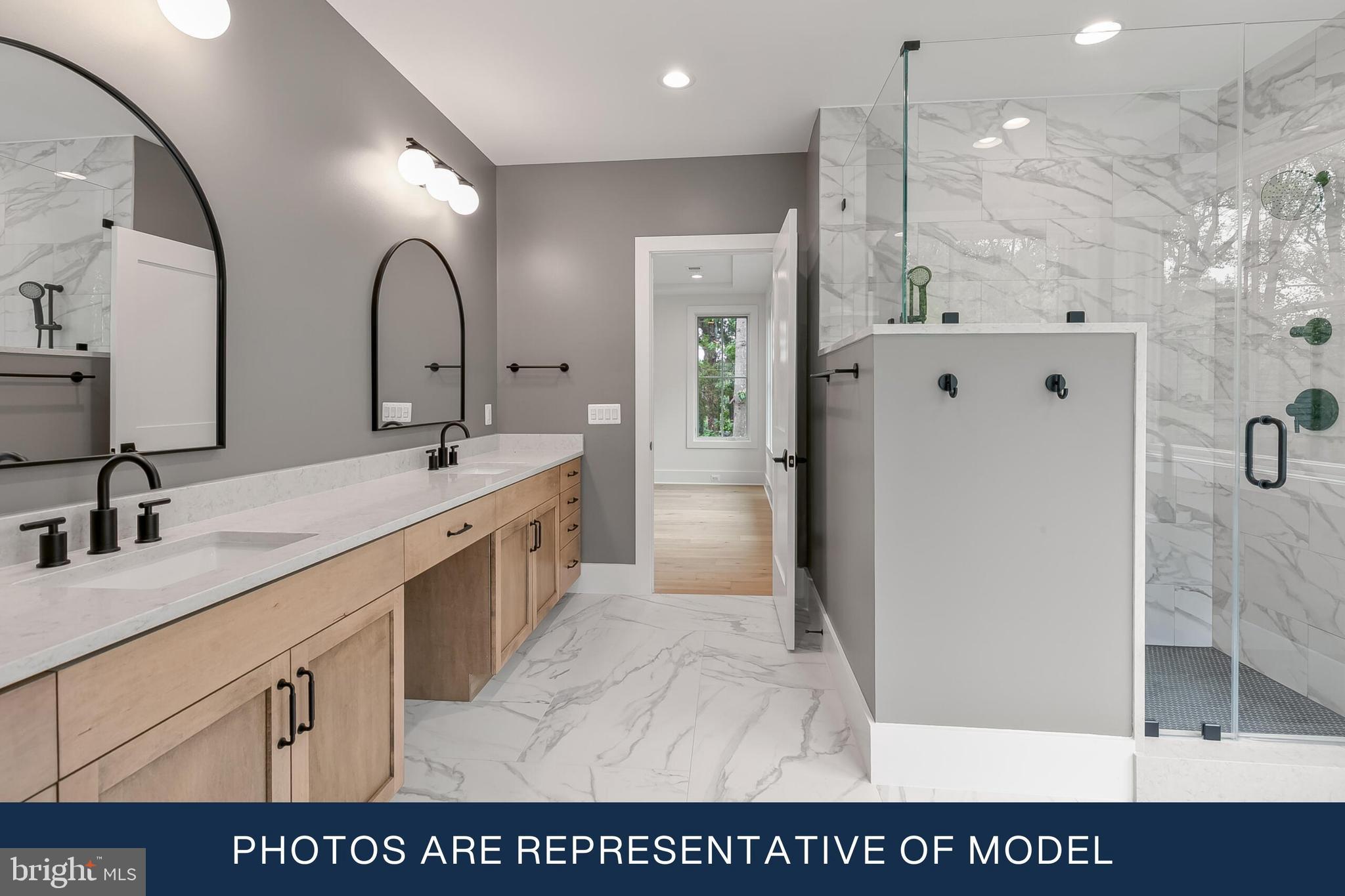 CLARENDON - Residential