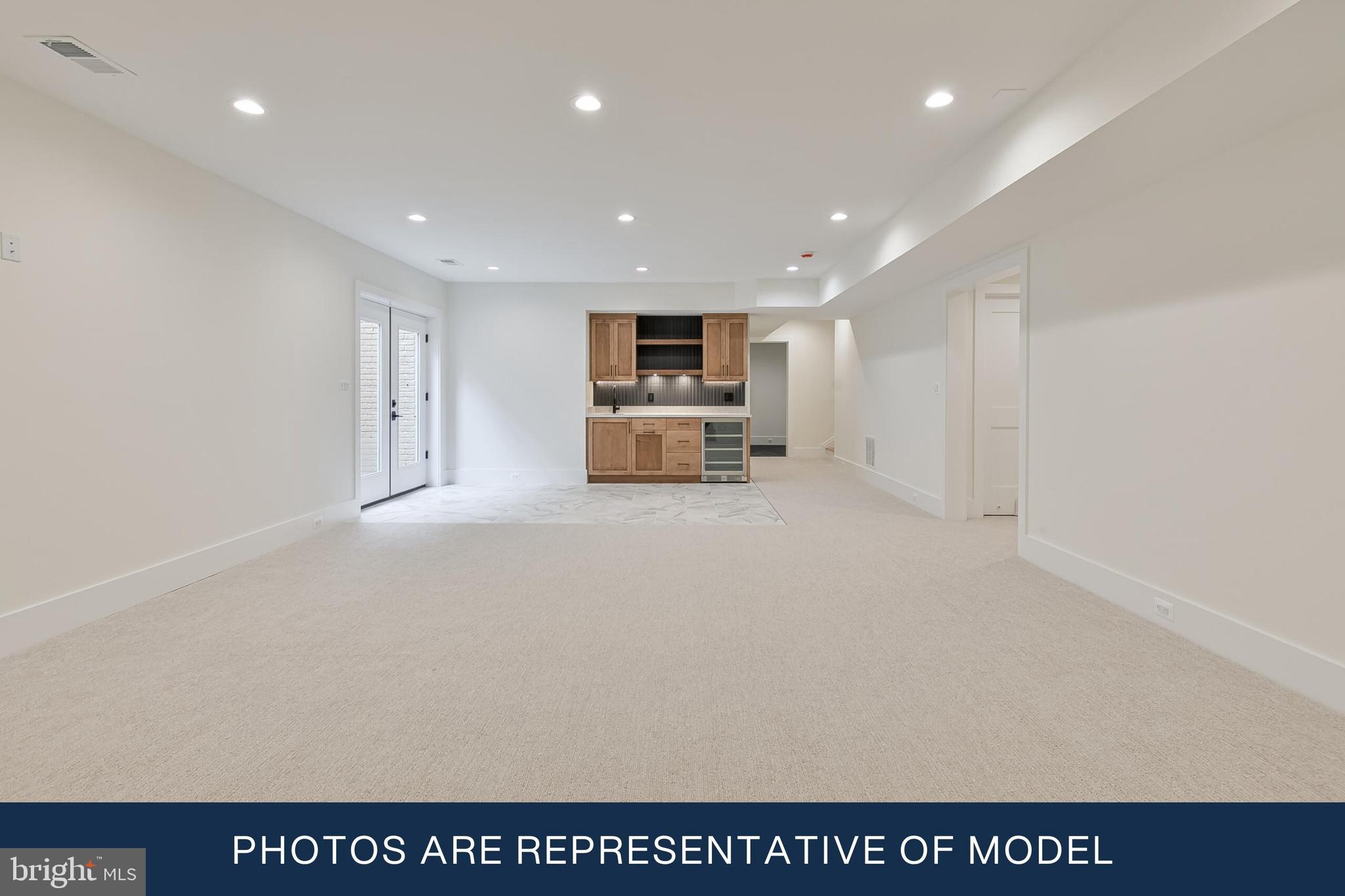 CLARENDON - Residential