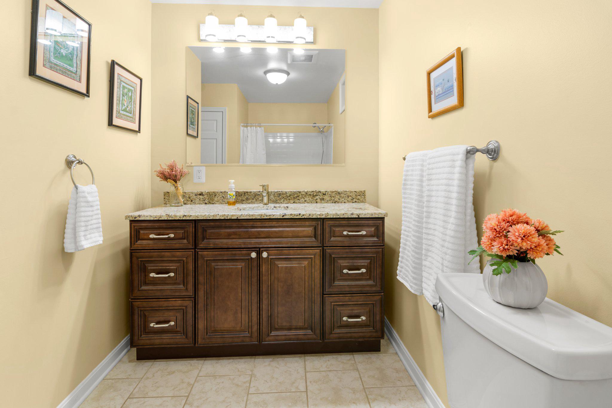 CARROLL ESTATES - Residential