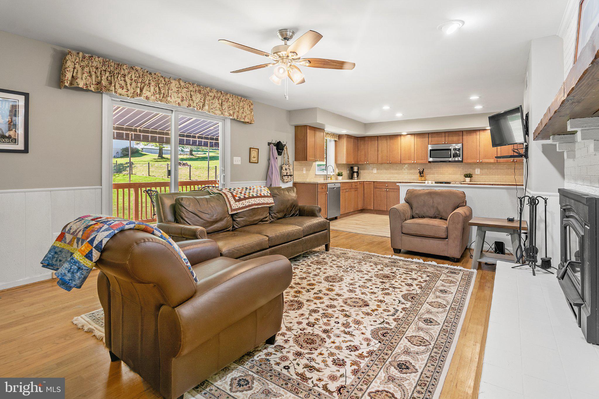 CARROLL ESTATES - Residential