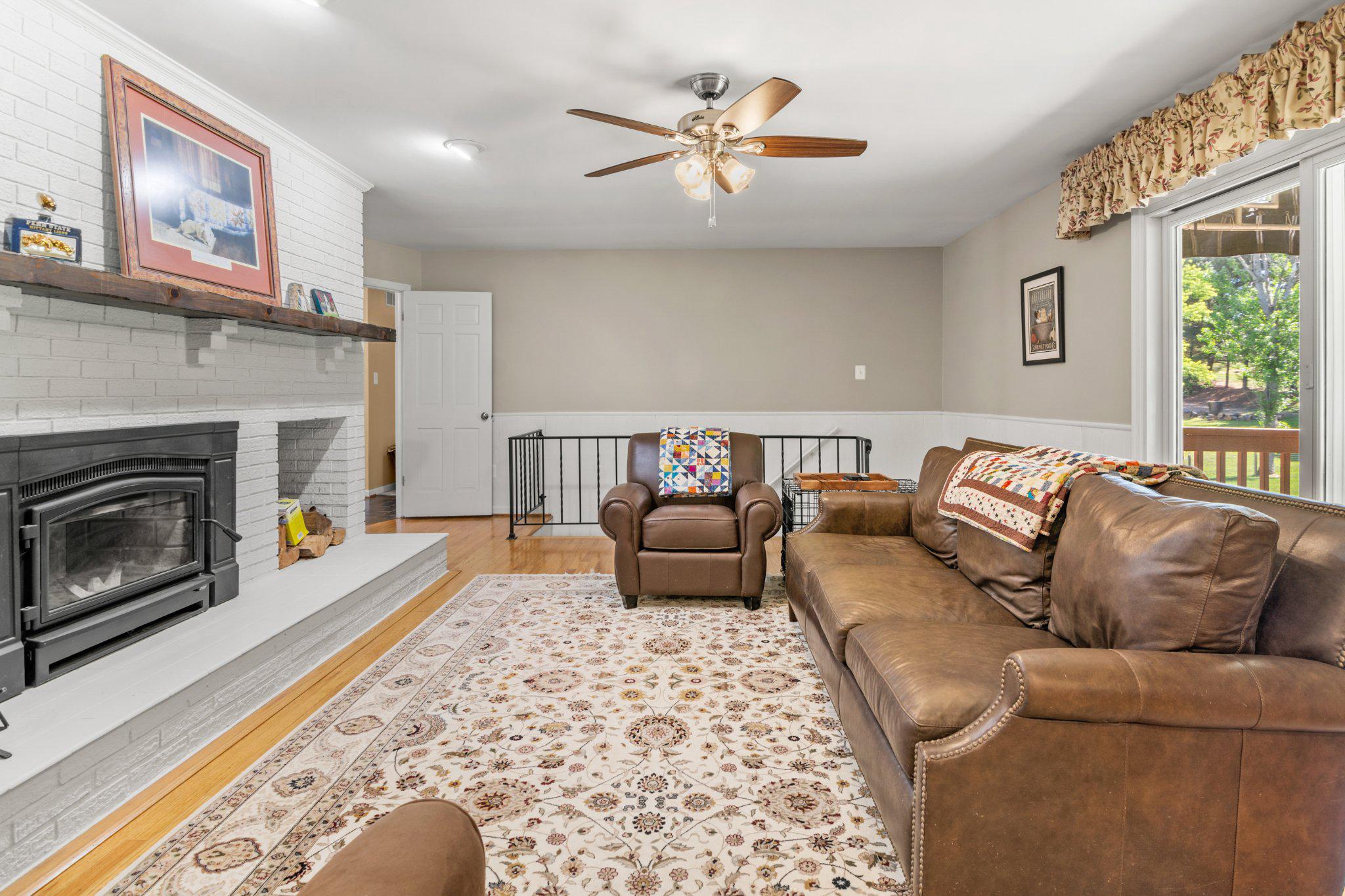 CARROLL ESTATES - Residential