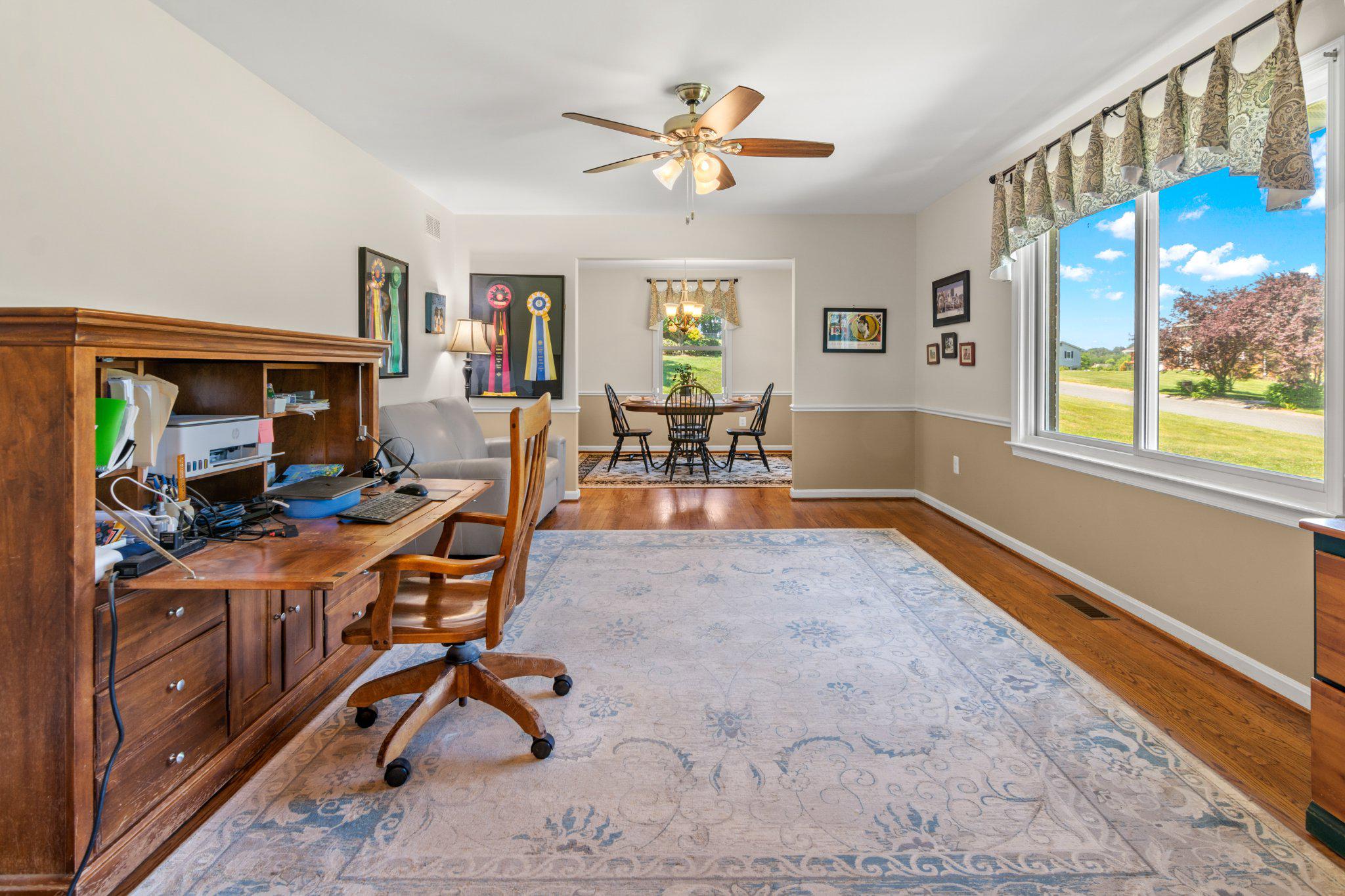 CARROLL ESTATES - Residential