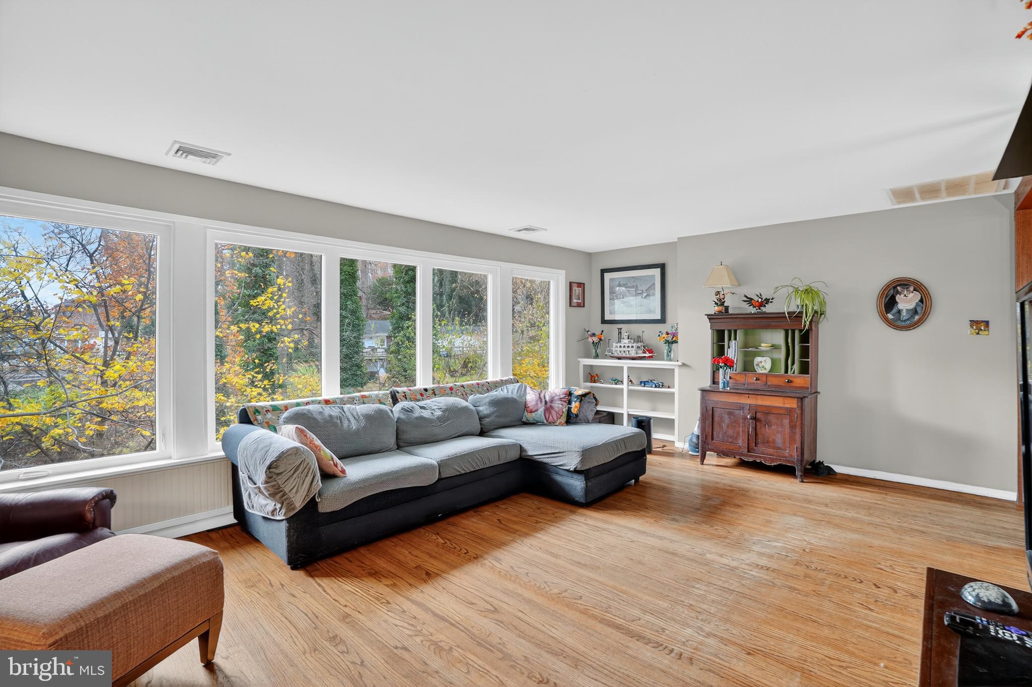 HIGH MEADOW - Residential