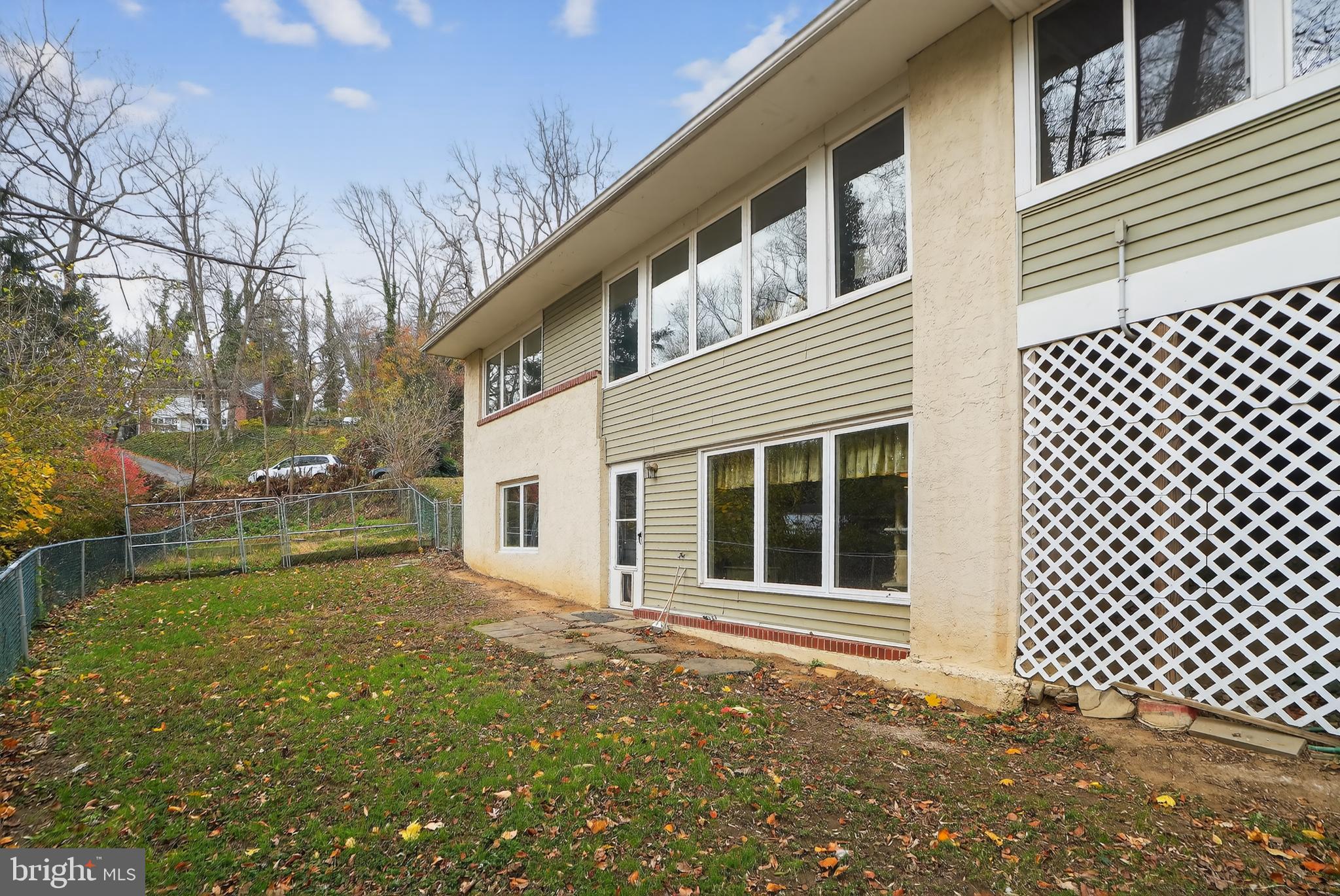 HIGH MEADOW - Residential