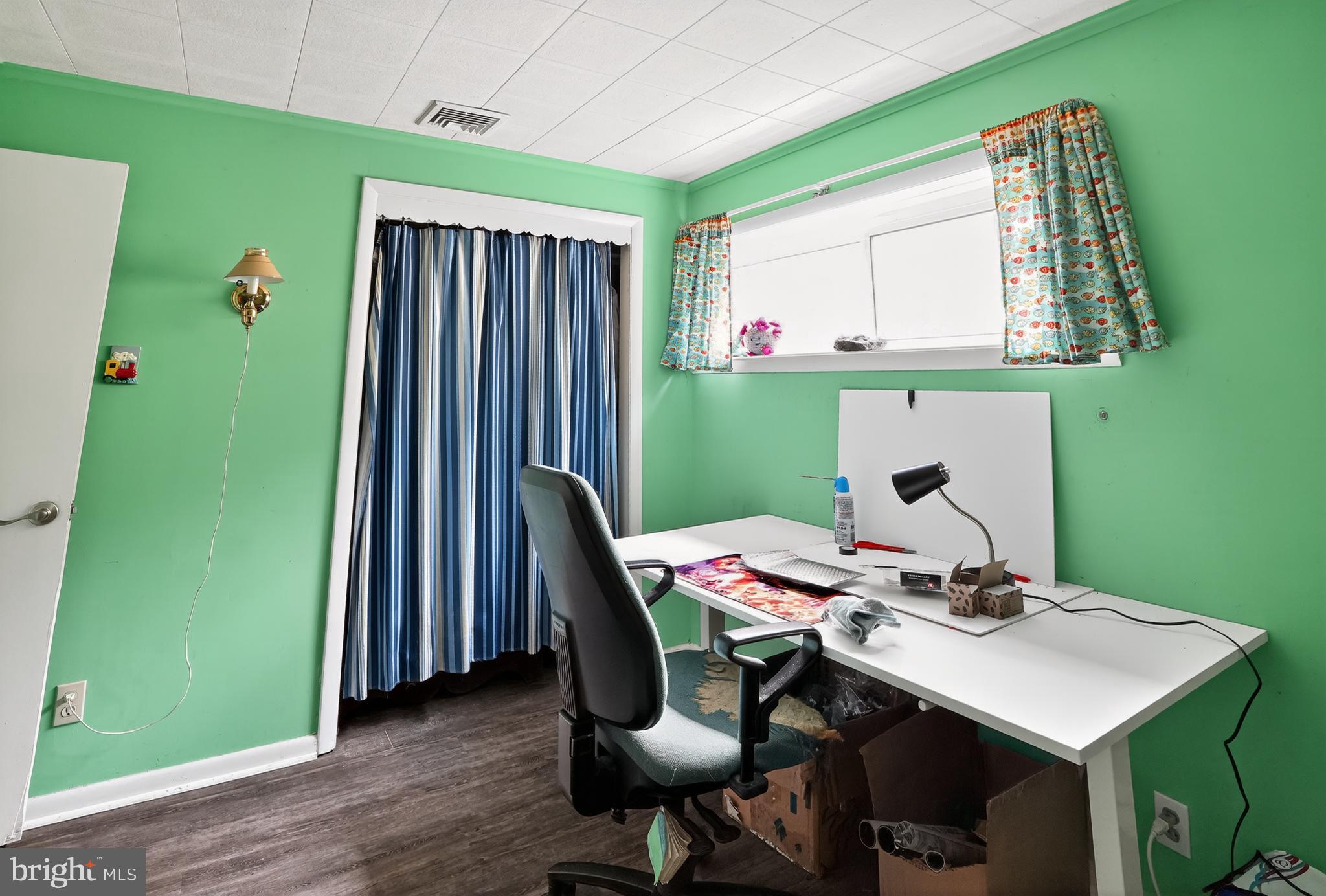 HIGH MEADOW - Residential