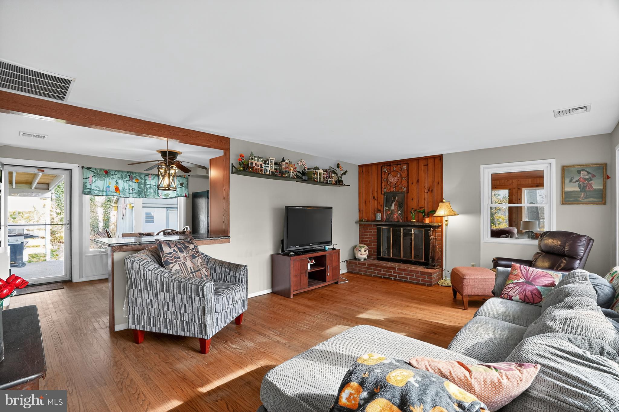 HIGH MEADOW - Residential