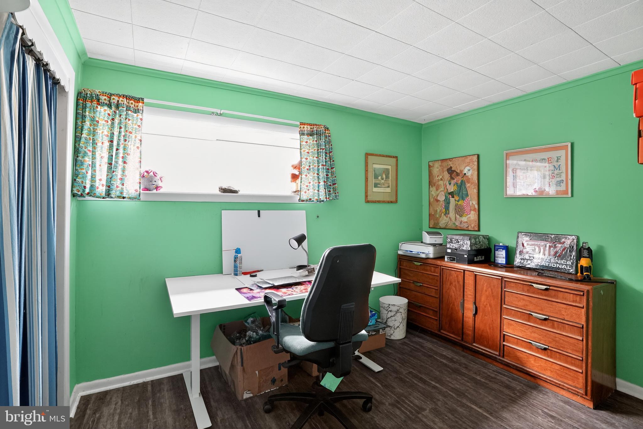 HIGH MEADOW - Residential