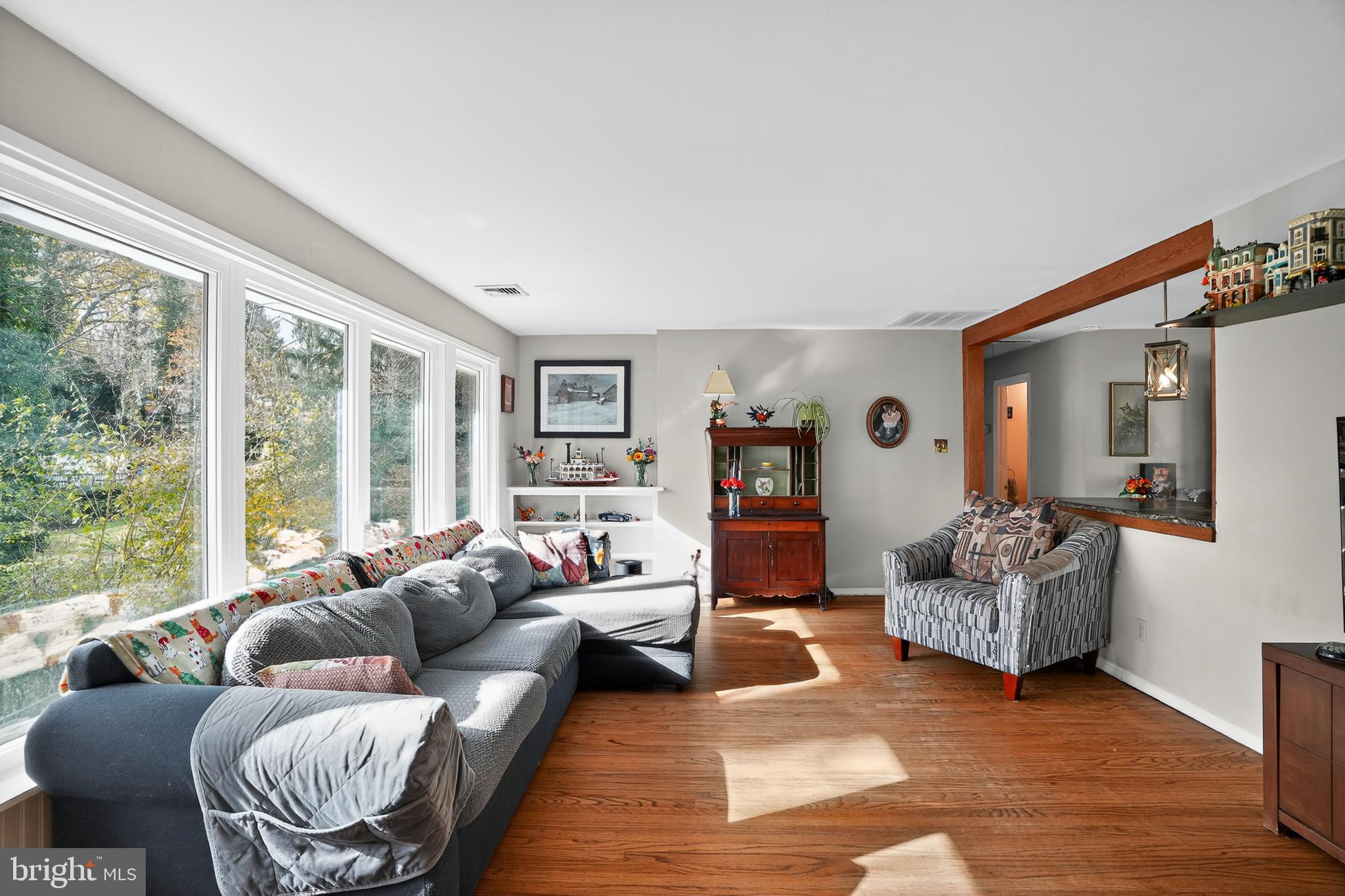 HIGH MEADOW - Residential