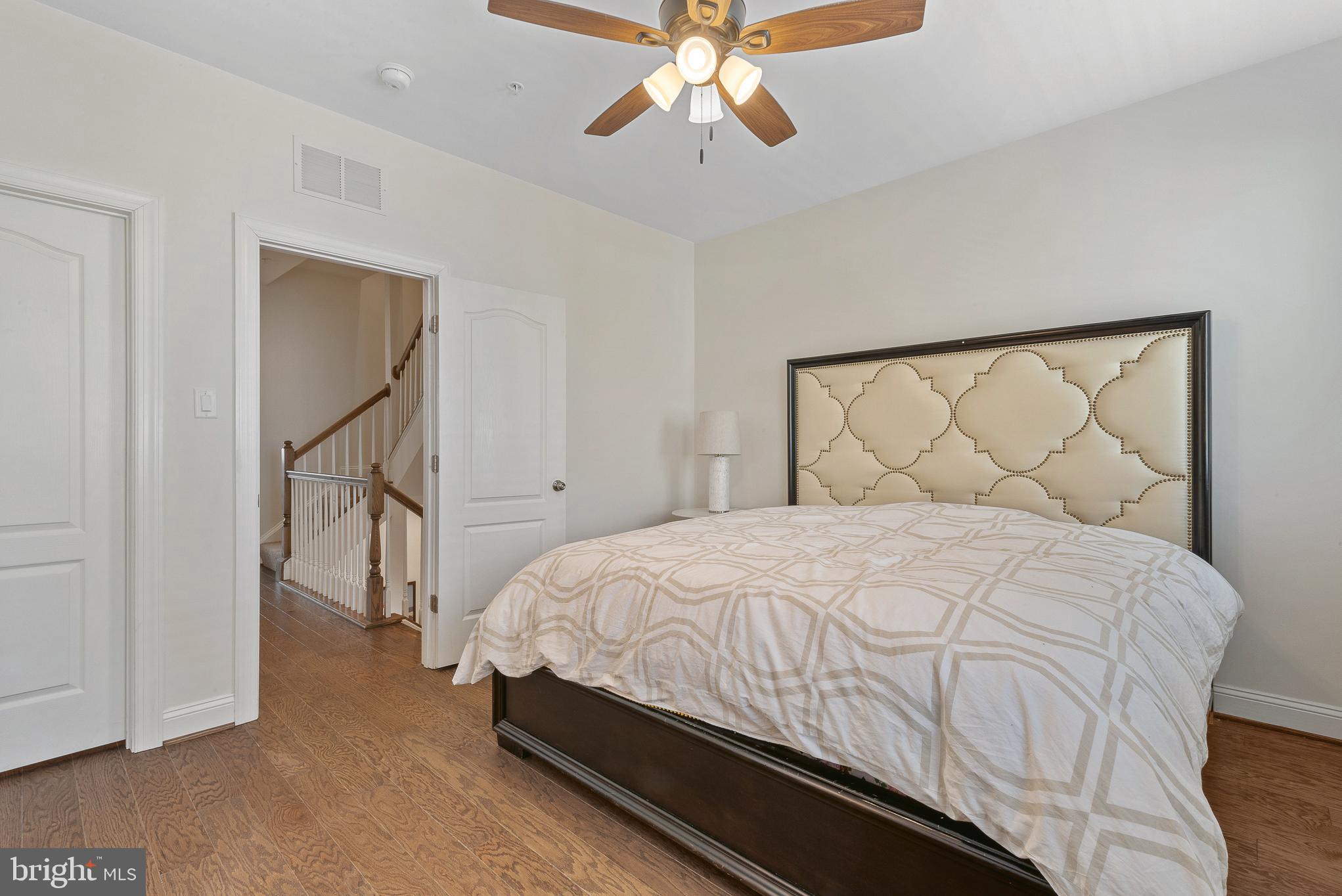 ANNAPOLIS TOWNES AT NEAL FARM - Residential